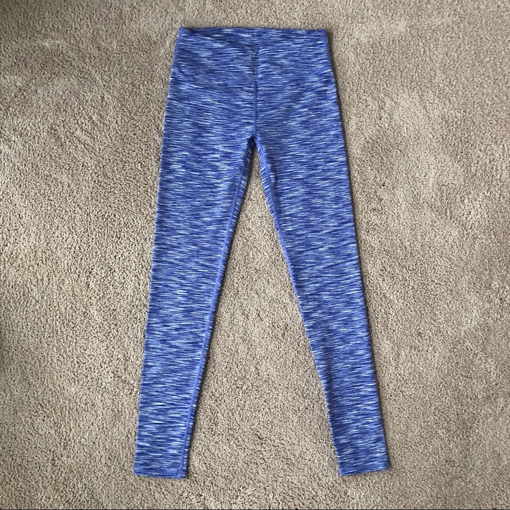 Fabletics Ankle-Length Legging - Small - image 1